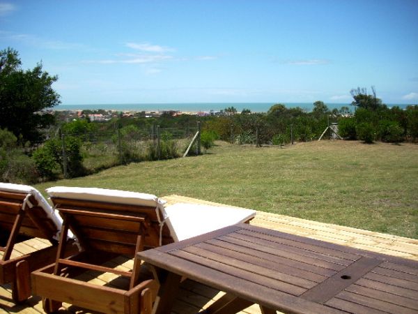 Encantador chalet en Altos de Punta Piedras.